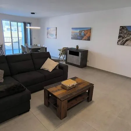 Tal-baxki Apartment, Gozo דירה Għarb